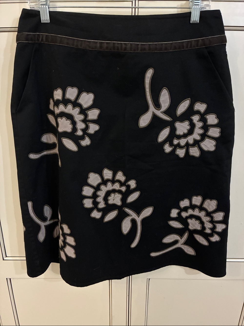 Boden Black A-Line Skirt with Gray Floral Appliqué
